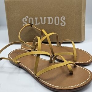 NWB Soludos Zoe Strappy Sandal marigold  Size 7.5